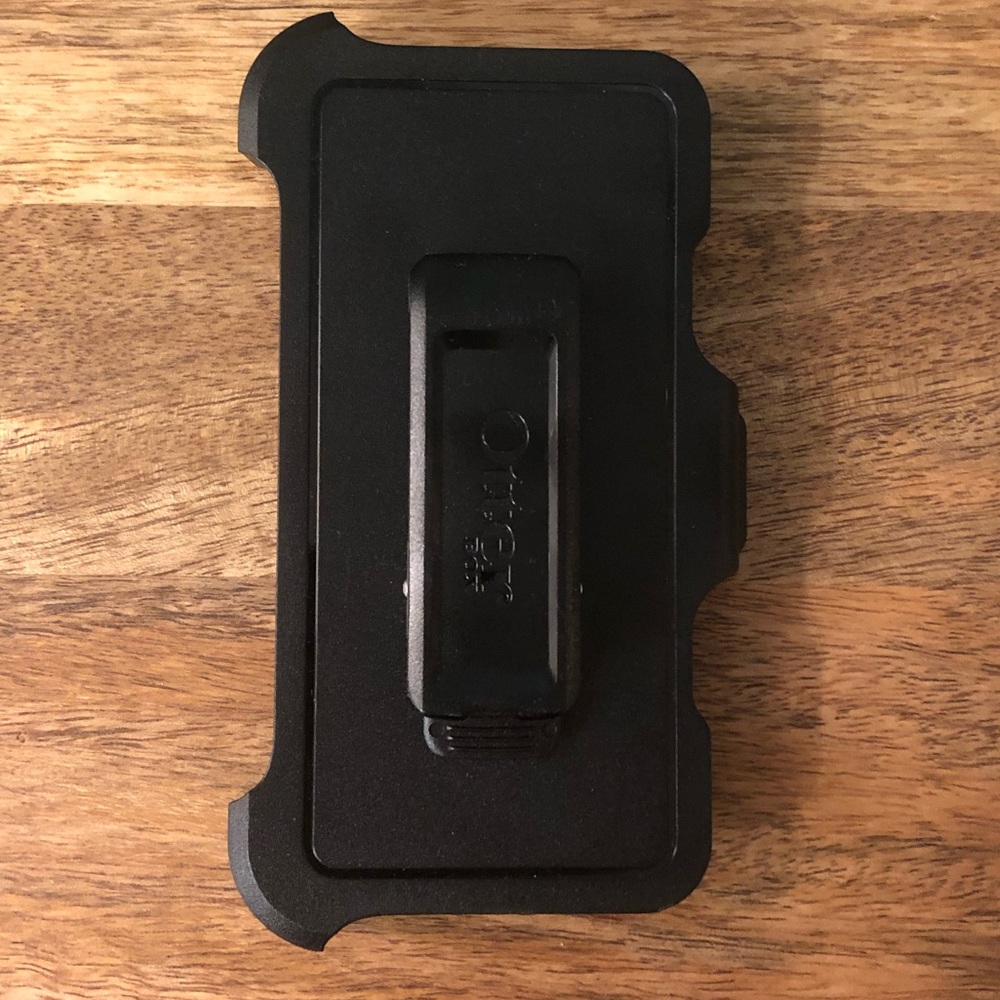 Phone case holster clip